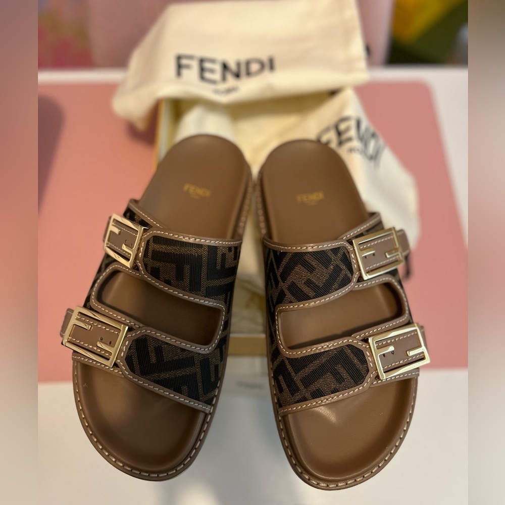 Logo Canvas Flat Sandals